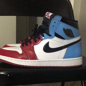 I am selling my fearless Jordan 1s 8/10 condition